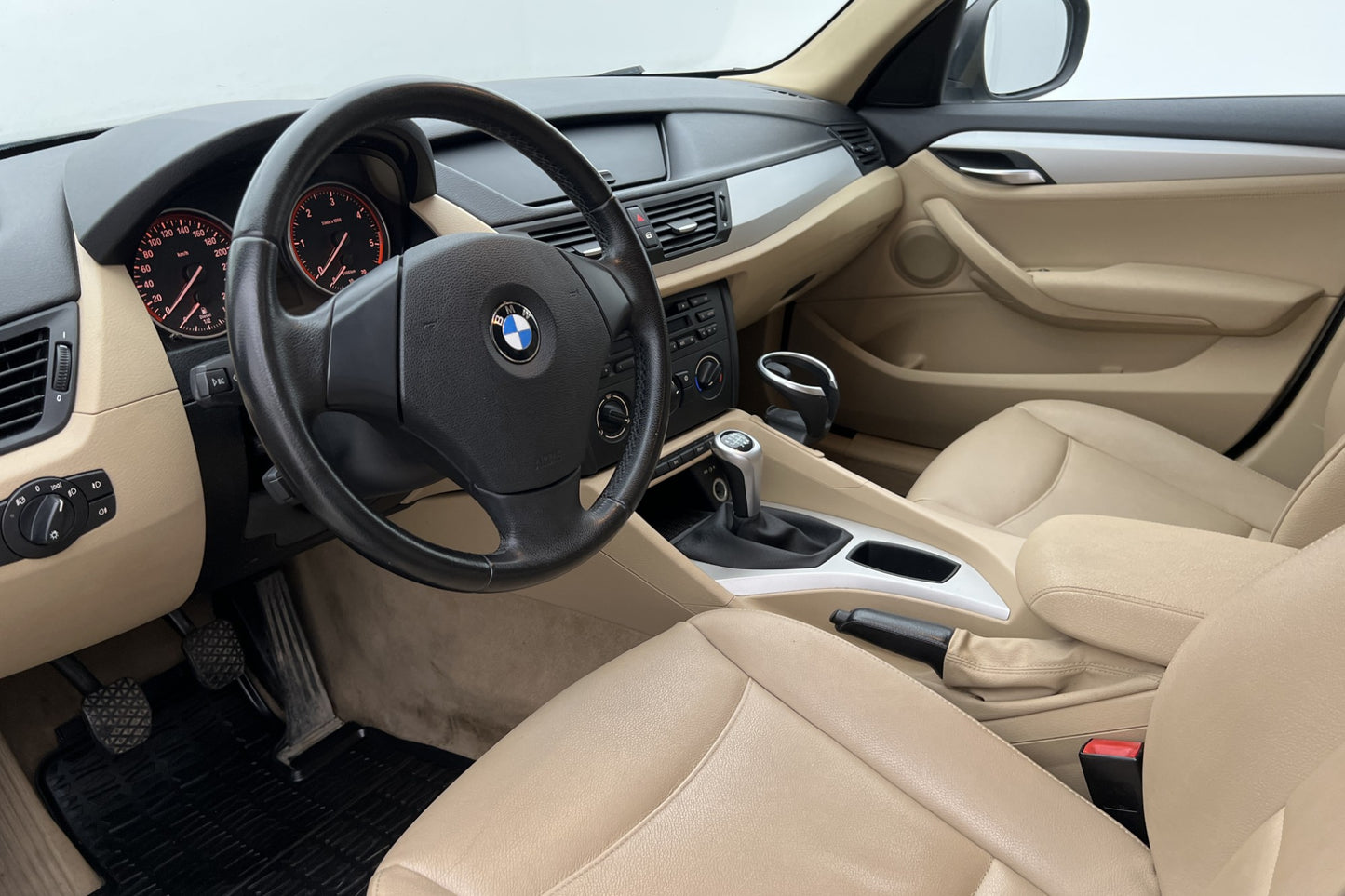 BMW X1 sDrive18d 143hk Skinn Sensorer Farthållare Välservad