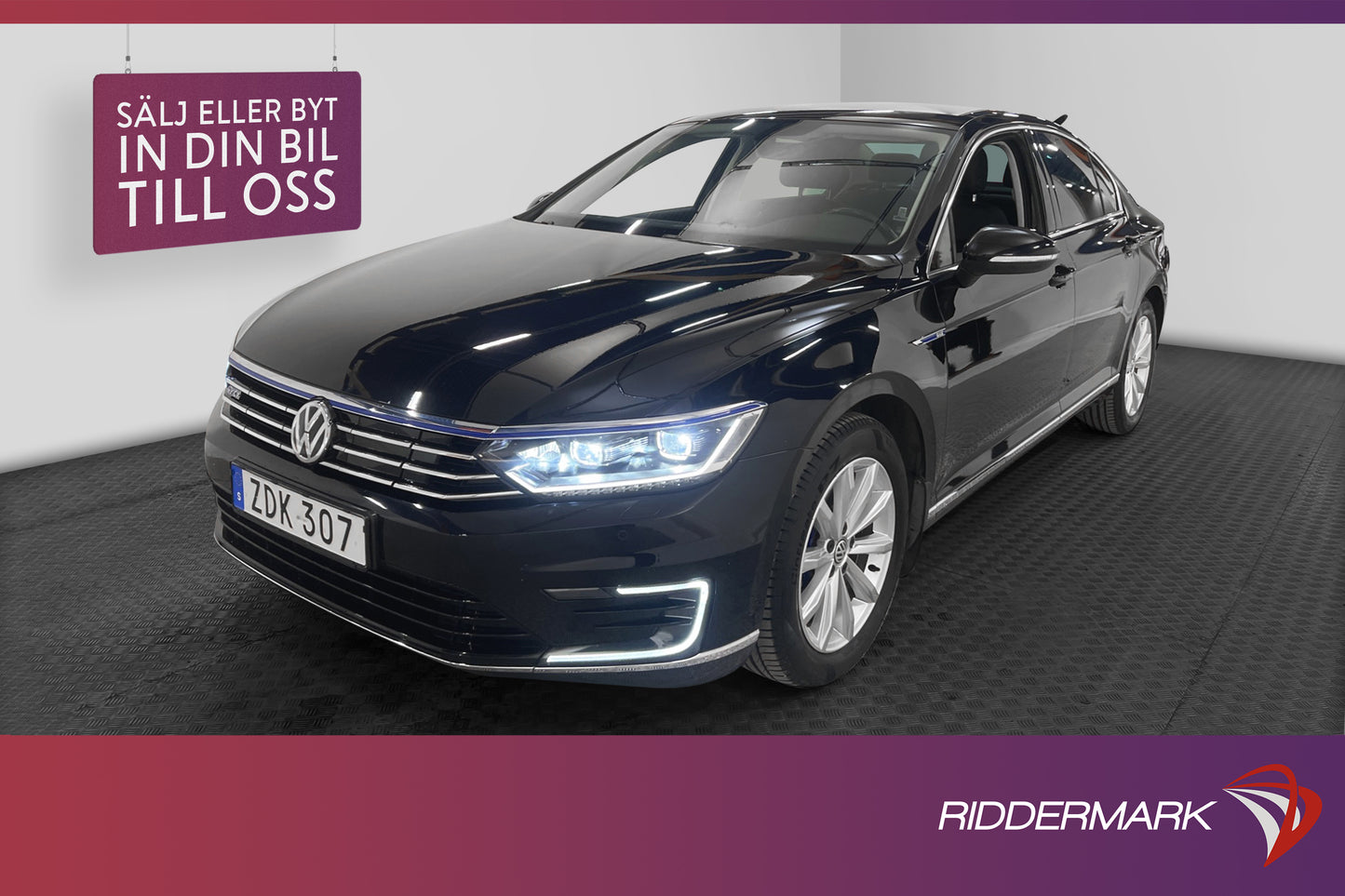 Volkswagen Passat GTE 218hk Executive Active info Drag Kamer