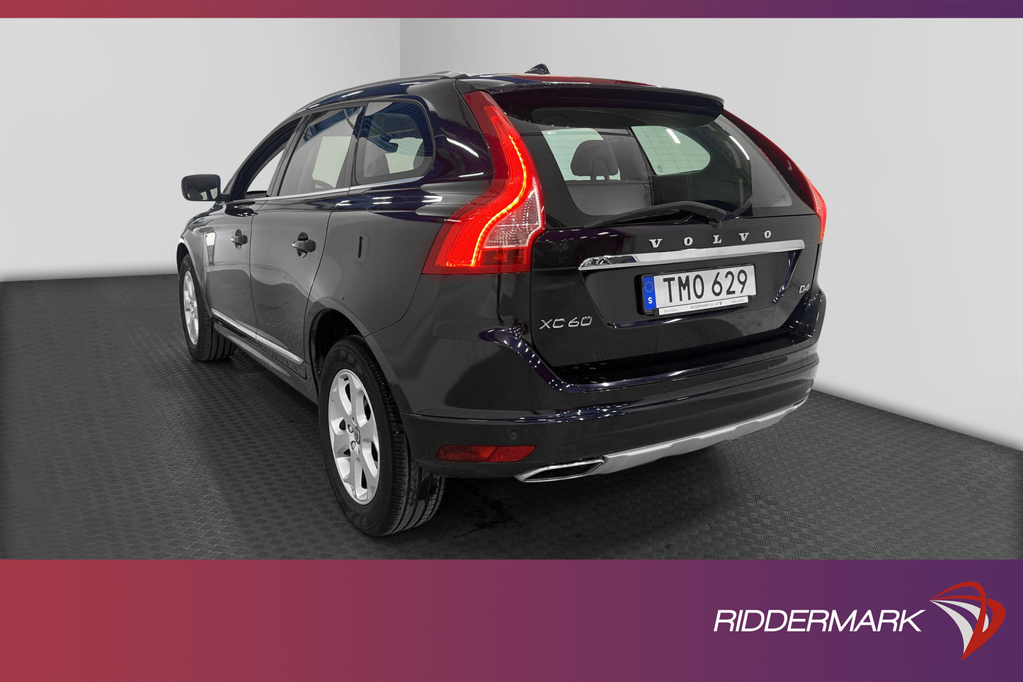 Volvo XC60 D4 190hk Summum VOC Skinn Navi 1-Ägare