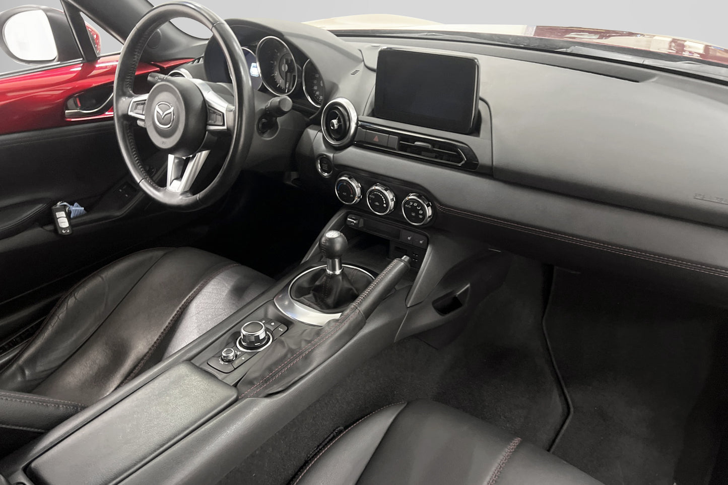 Mazda MX-5 RF SKYACTIV-G 184hk Cabriolet Skinn Navi Keyless