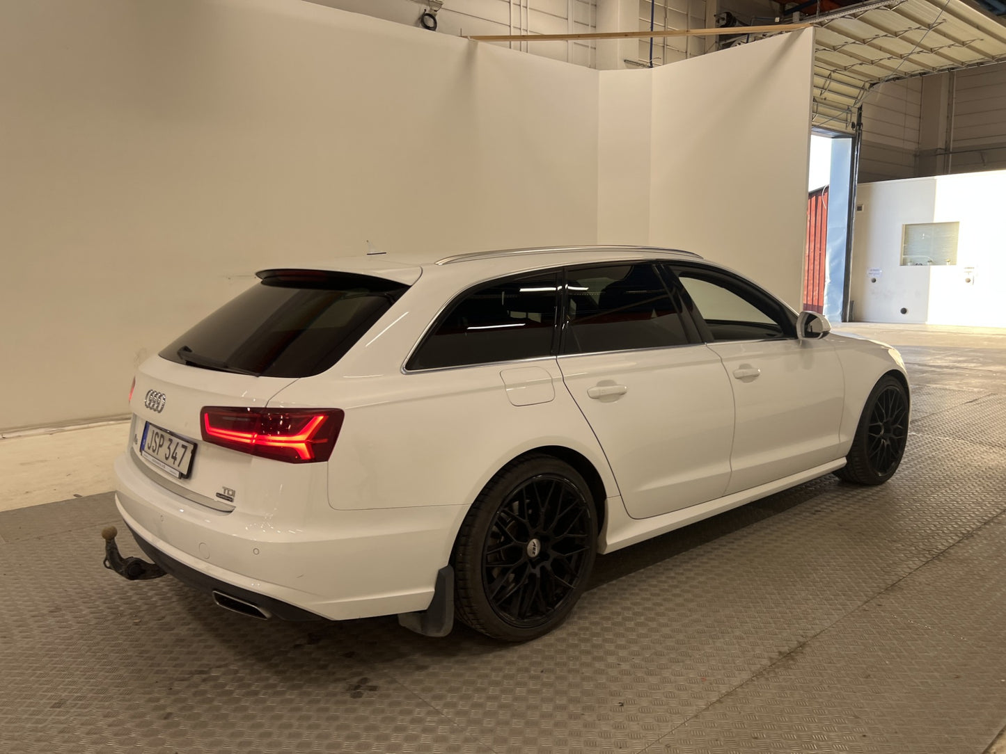 Audi A6 Avant 3.0TDI V6 Quattro 218hk D-värmare Drag 20" PDC