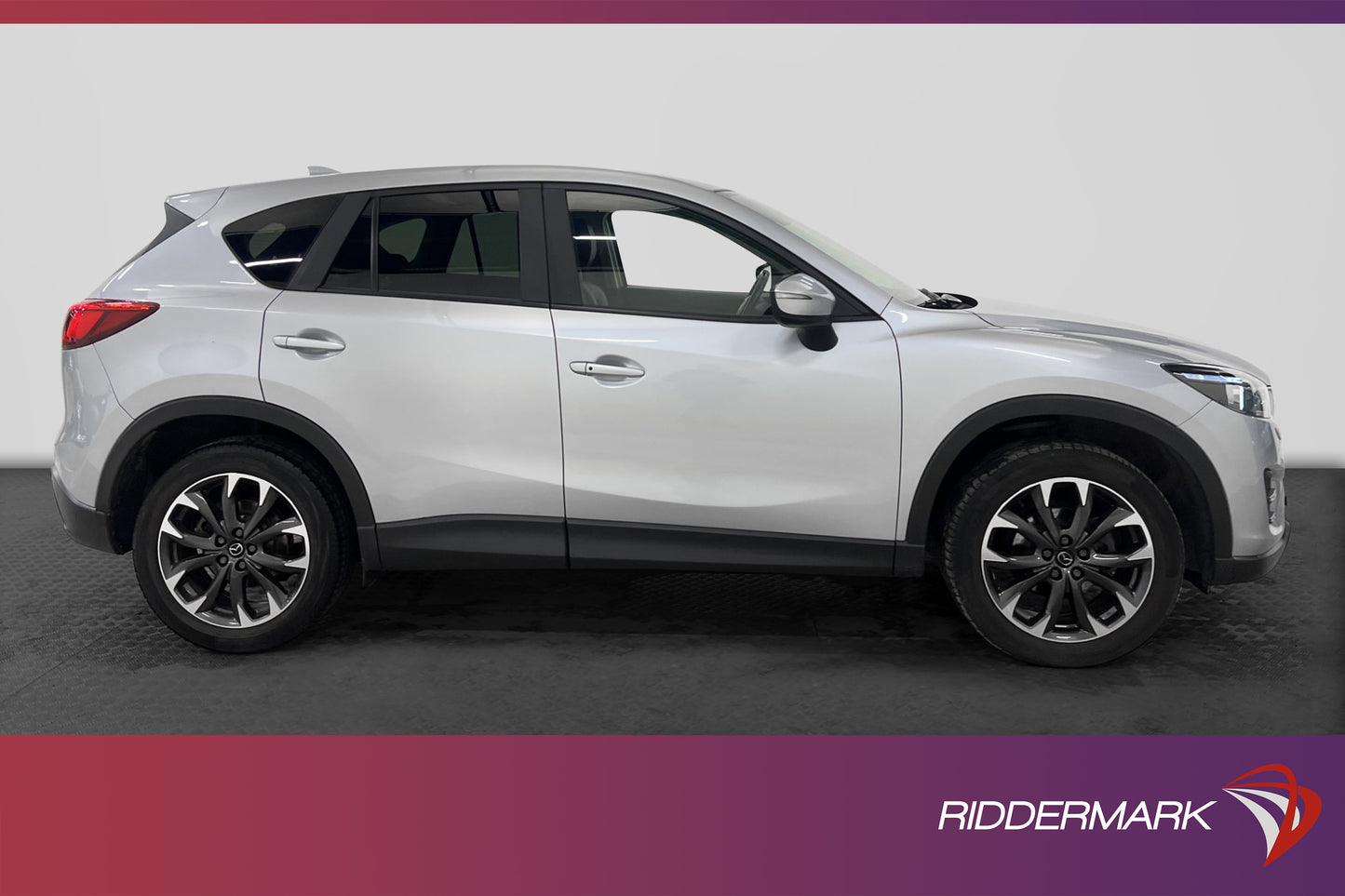 Mazda CX-5 2.2 AWD 175hk Optimum BOSE B-kamera Skinn Drag