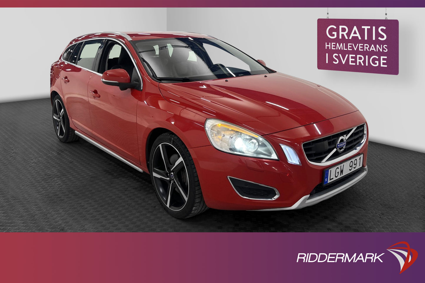 Volvo V60 D5 205hk AWD Summum D-värm VOC BLIS Navi Drag