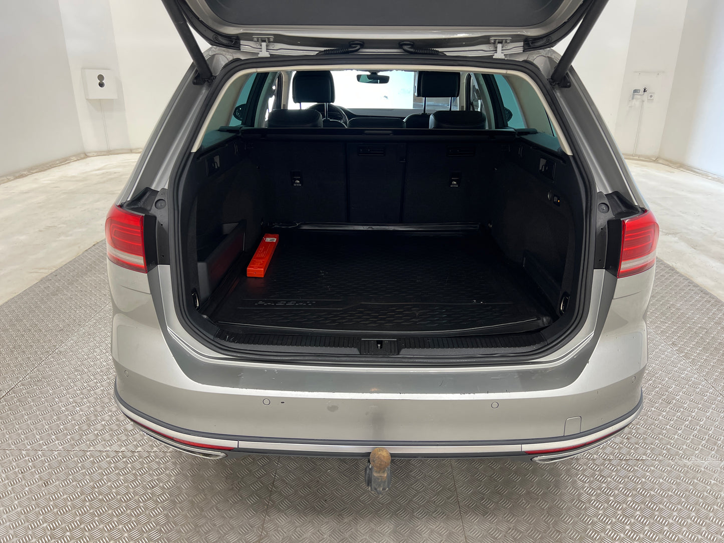 Volkswagen Passat Alltrack 2.0 190hk 4M D-Värm Skinn Drag