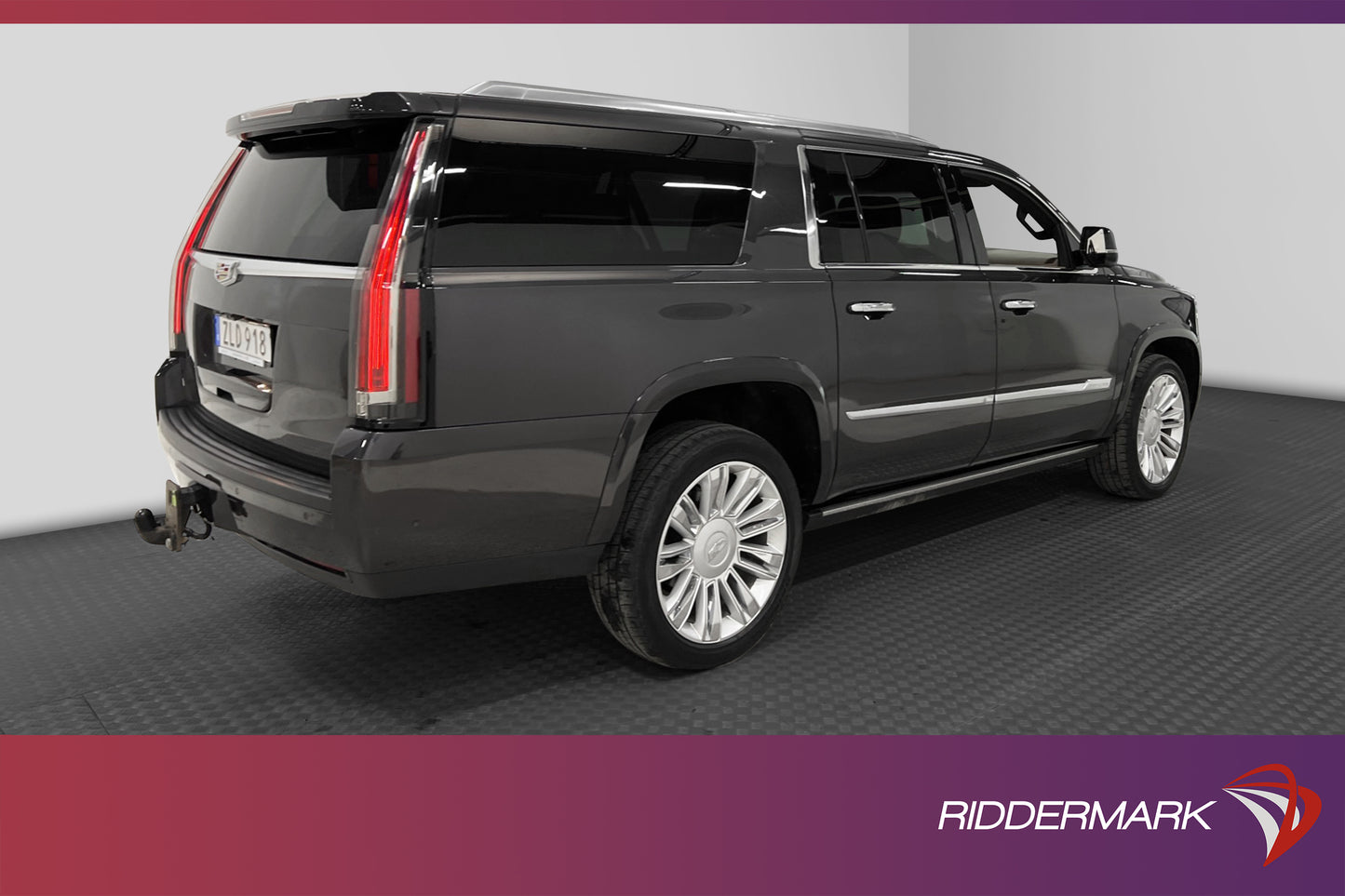 Cadillac Escalade ESV Platinum 4WD 426hk Skinn Taklucka 7Sit