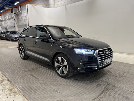 Audi Q7 3.0 TDI Q 272hk S-Line 7-sits Cockpit Navi BOSE Drag