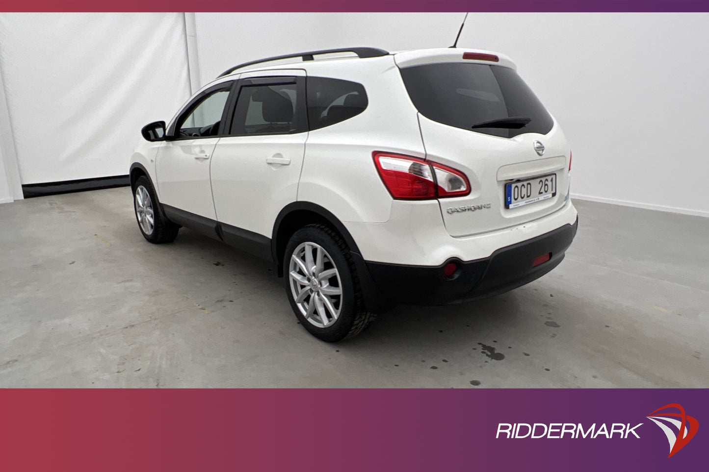 Nissan Qashqai+2 1.6 dCi 130hk 7-Sits Värmare Pano 360° Navi