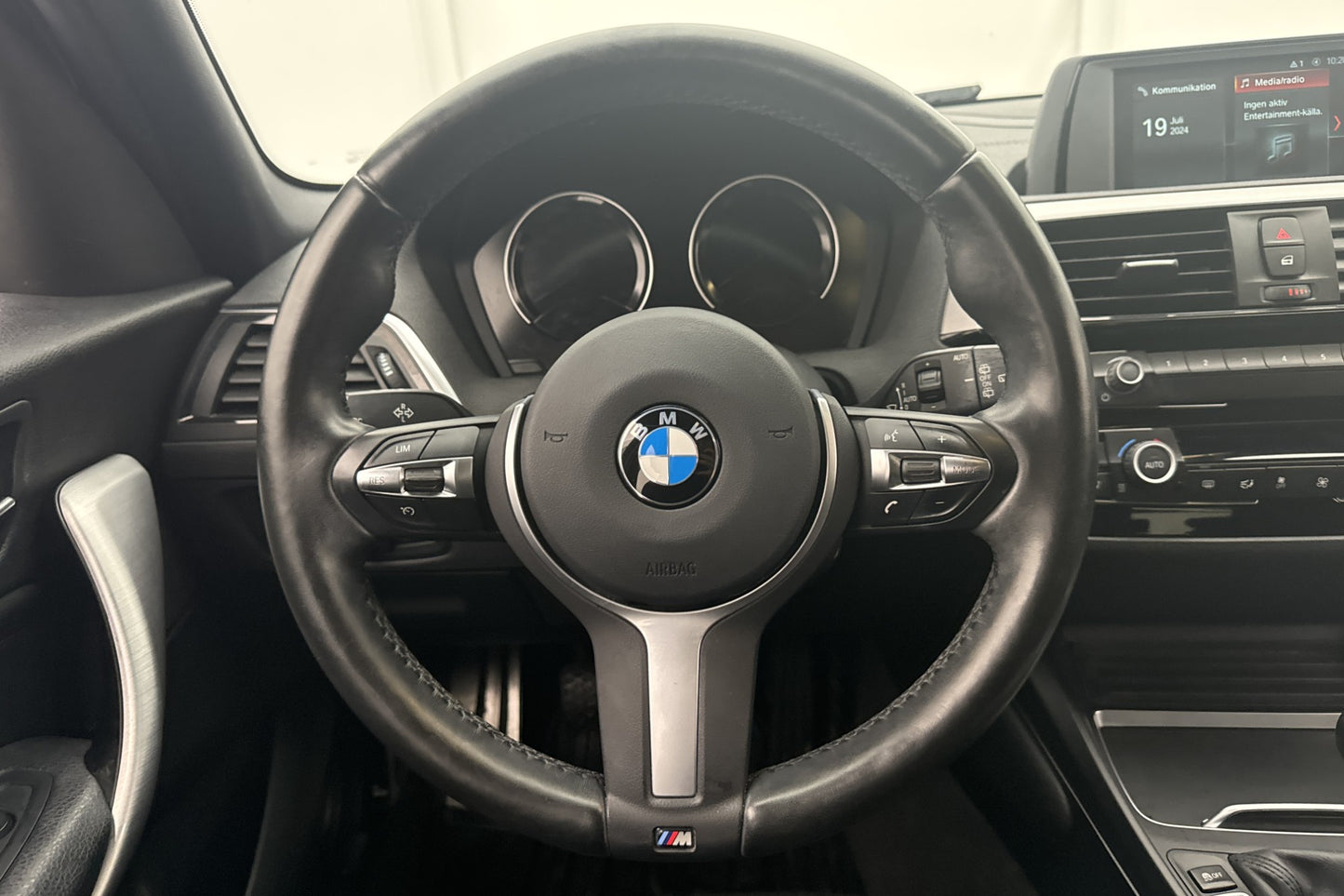 BMW 118 d xDrive 150hk M Sport HiFi Sensorer Rattvärme