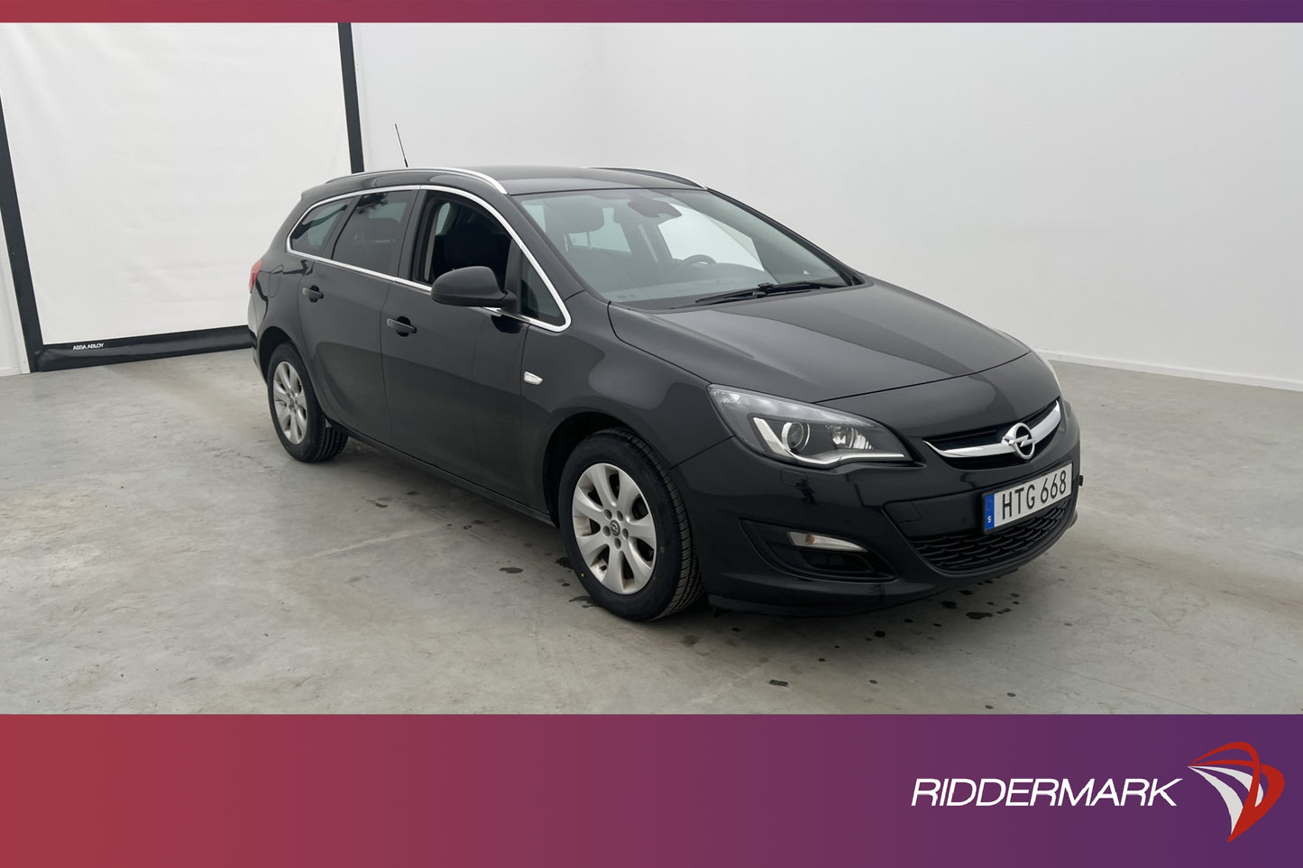 Opel Astra Sports Tourer Turbo 140hk Värm Sensorer Välservad