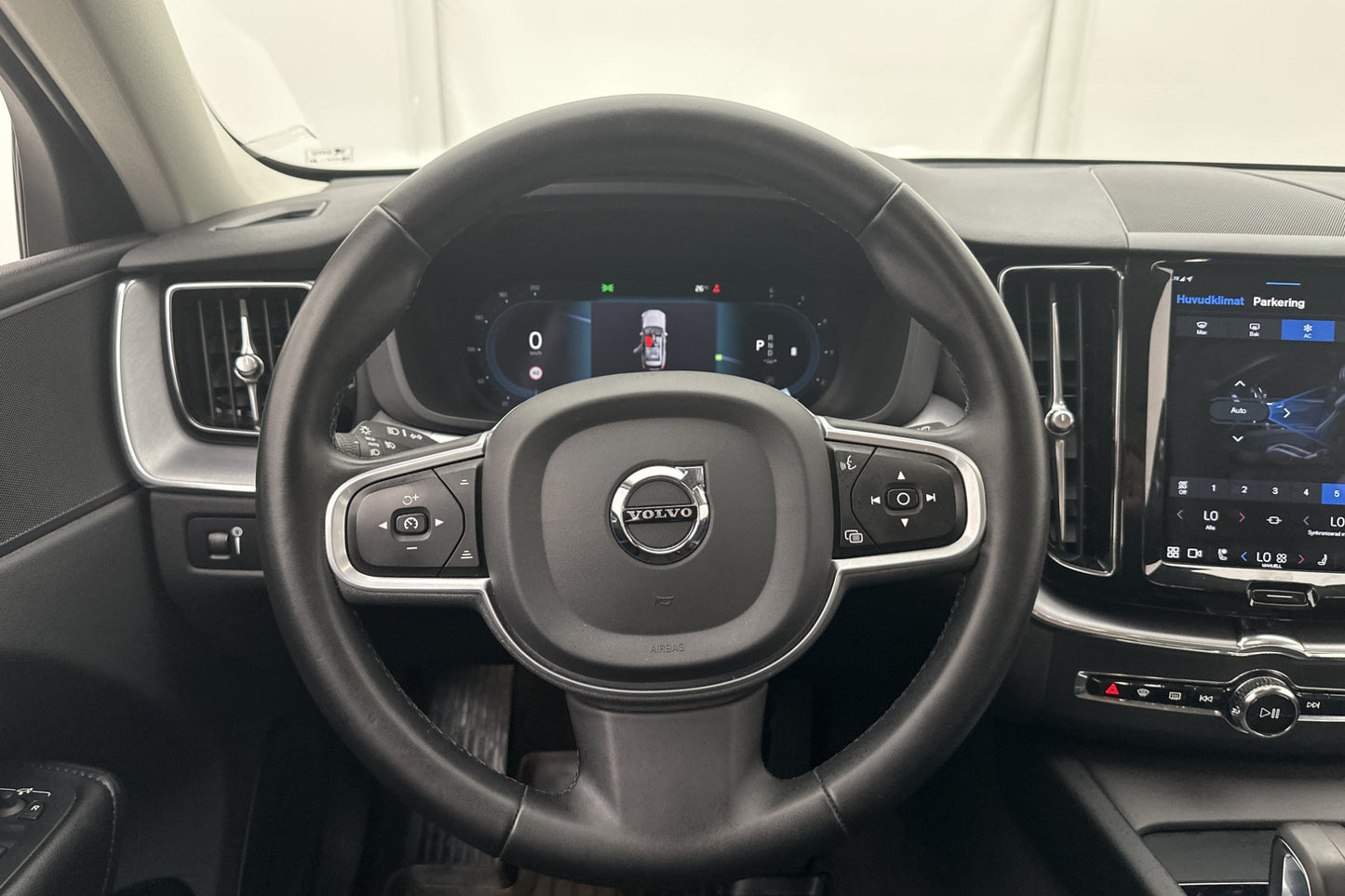 Volvo XC60 B4 AWD Advanced VOC Värm Kamera Navi CarPlay