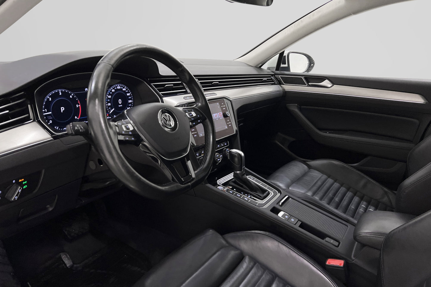 Volkswagen Passat TDI 190hk R-Line Cockpit Värm Skinn Drag