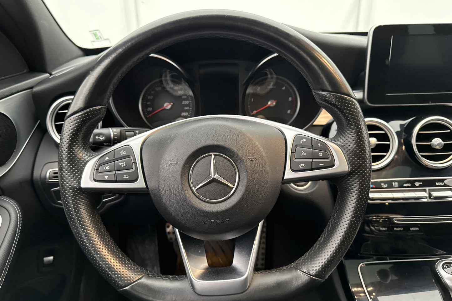 Mercedes-Benz C 220 T d 170hk AMG Pano Kamera Skinn Drag