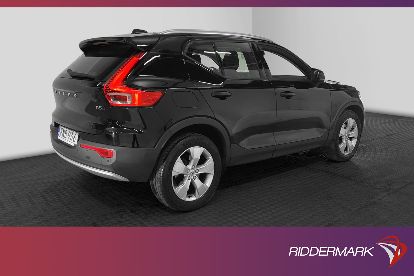 Volvo XC40 T5 AWD 247hk  P-värm Skinn Navi BLIS 360° VOC