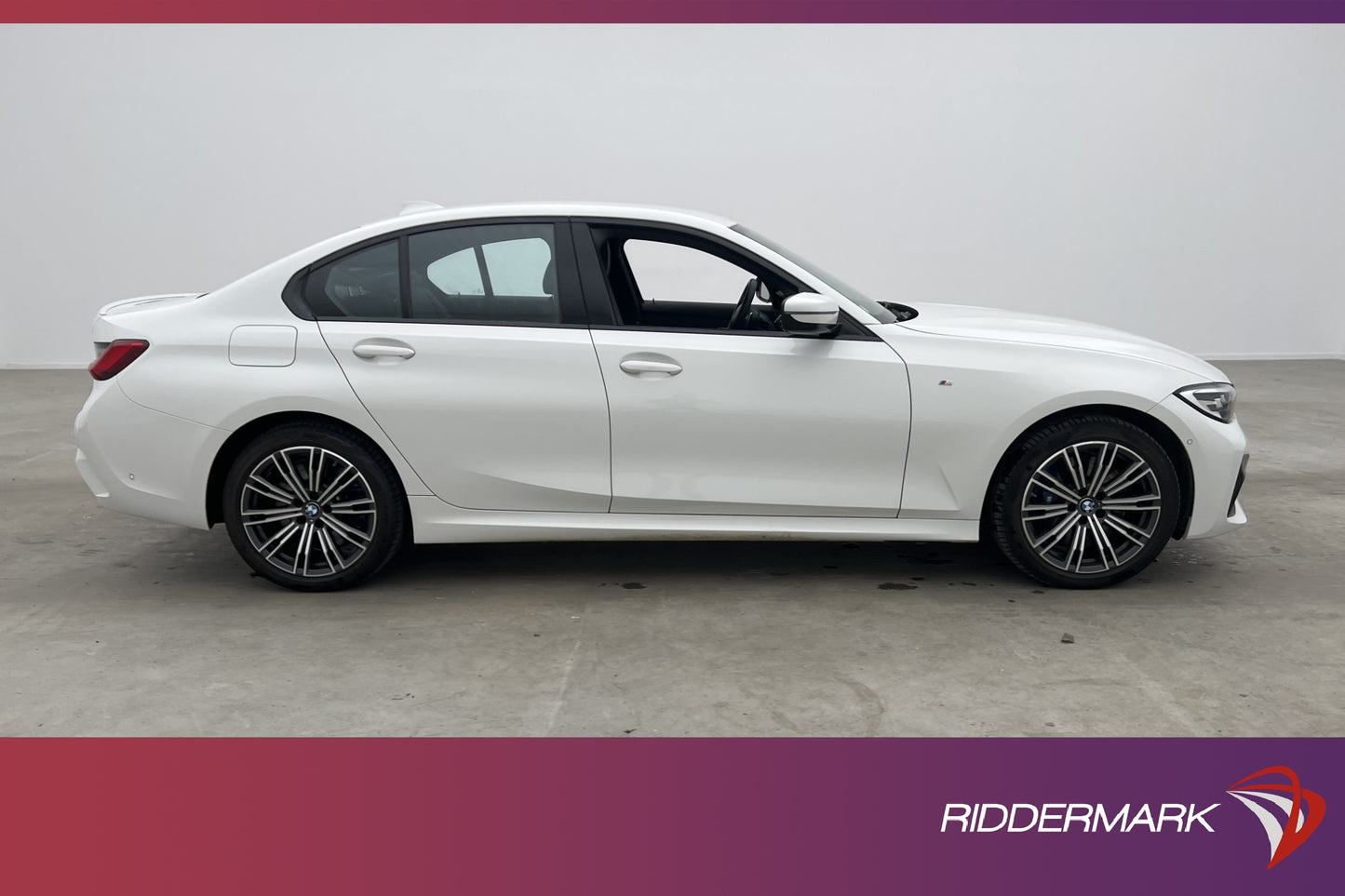 BMW 330e xDrive Sedan 292hk M Sport HiFi Kamera CarPlay Drag