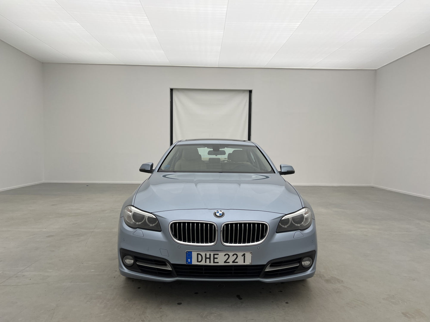 BMW 530 d xDrive Sedan 258hk Pano HUD Navi Skinn Sensorer