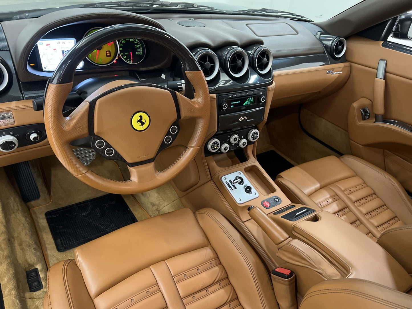 Ferrari 612 Scaglietti 5.7 V12 540hk HGTC-Paket F1 Keramiska