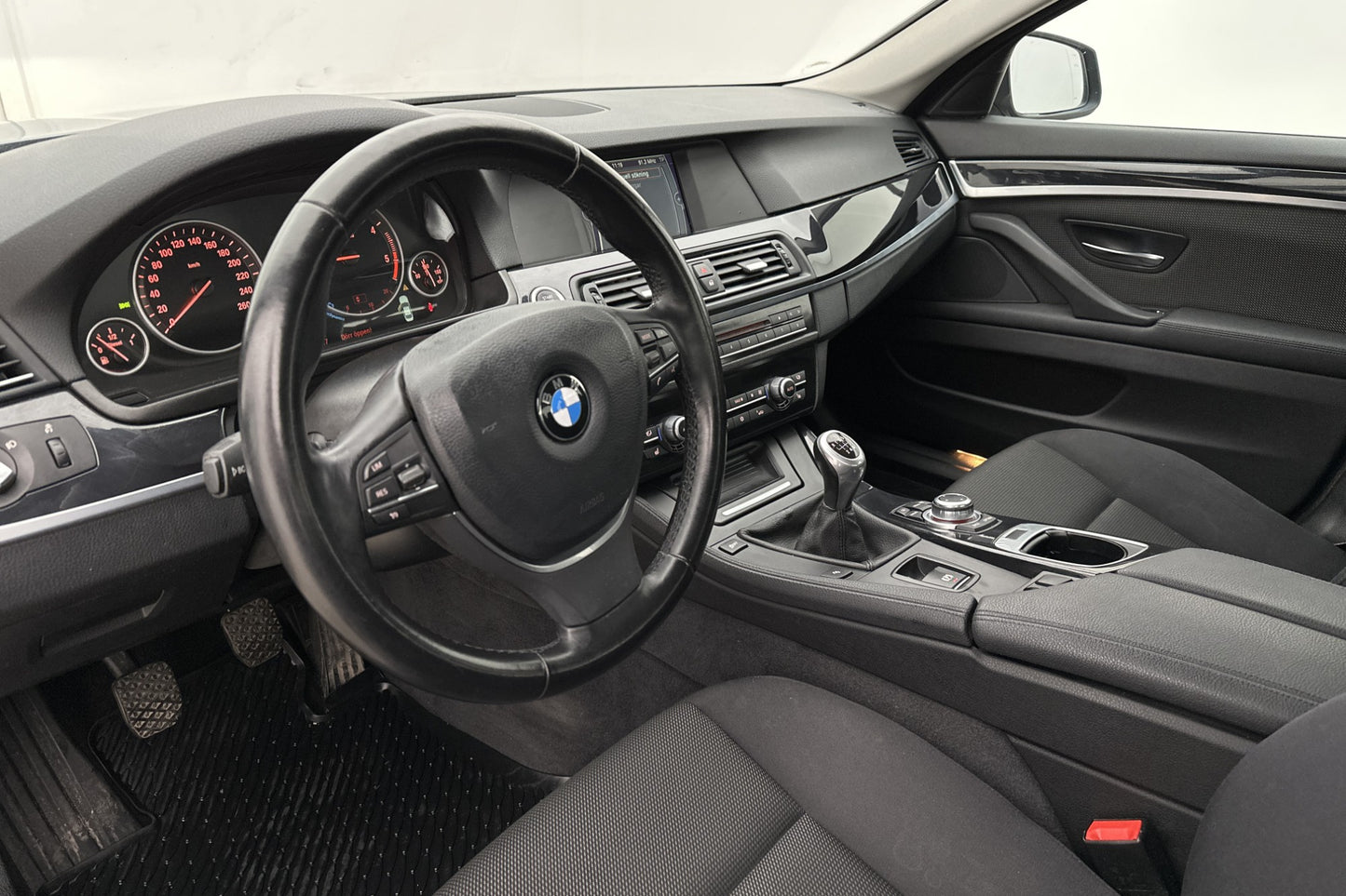 BMW 520 d Sedan En-Brukare Sensorer Elstol Välserv 0,48l/mil