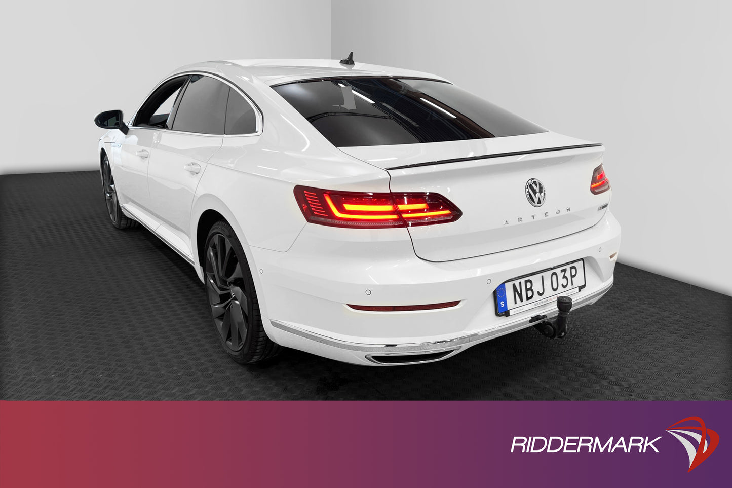 Volkswagen Arteon GT 2.0 TDI 4M R-line Värmare Cockpit Drag