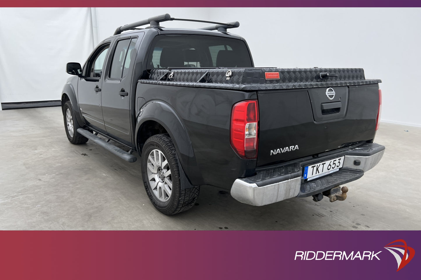 Nissan Navara Tekna 3.0 231hk 4x4 Värmare Drag Taklucka Moms