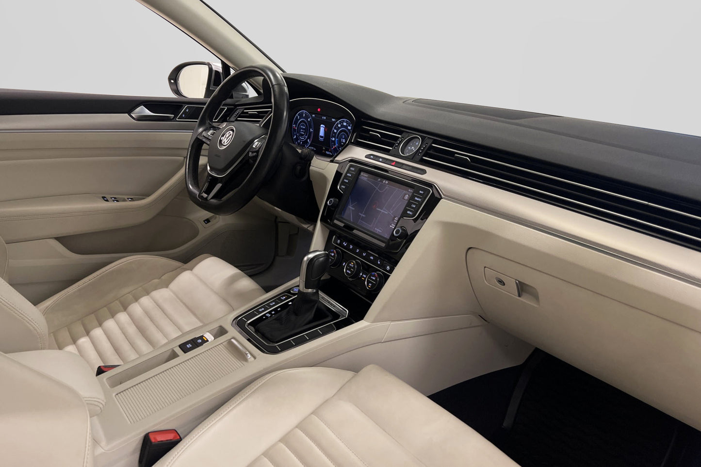 Volkswagen Passat Alltrack 2.0 TDI 4M 240hk Cockpit Värmare