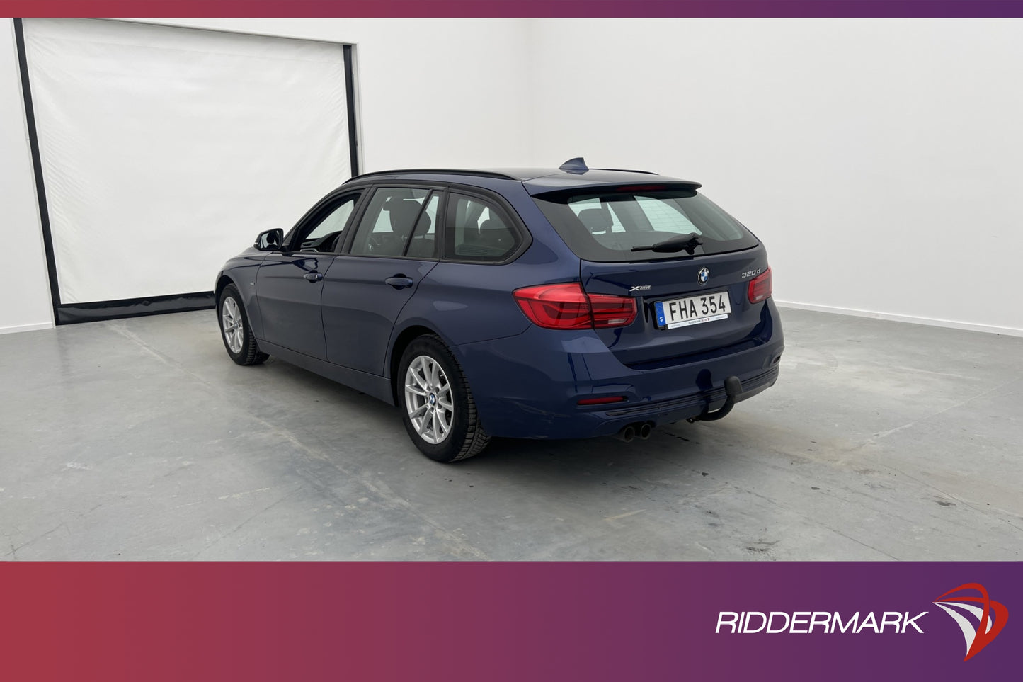 BMW 320 d xDrive Touring 190hk Sport line Dragkrok Välservad