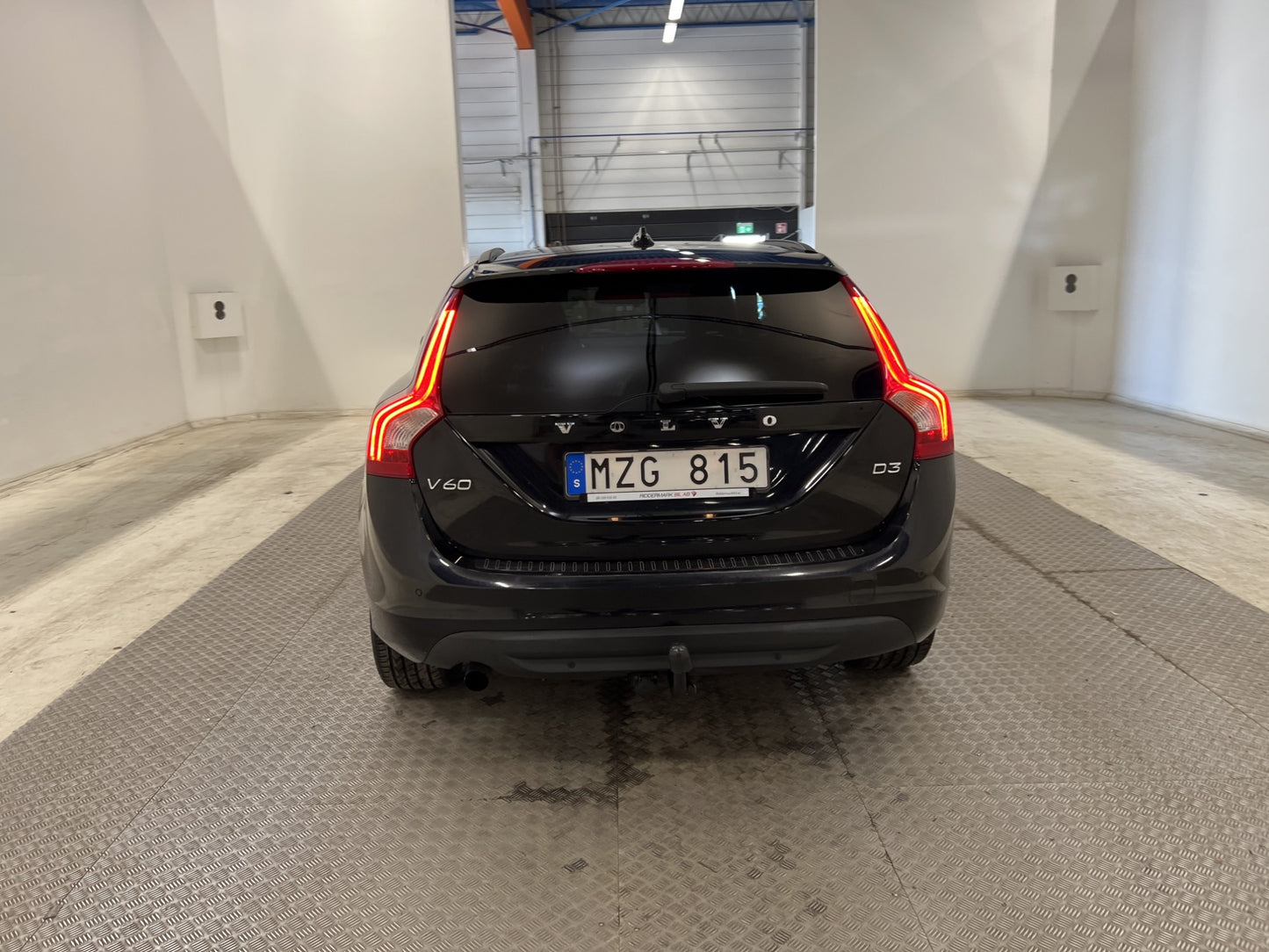 Volvo V60 D3 Momentum VOC Värmare Taklucka Drag Navi Välserv