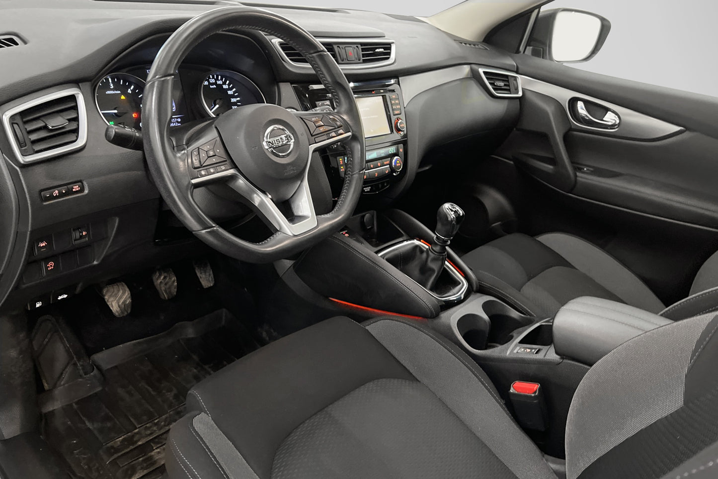 Nissan Qashqai 1.5 dCi 115hk N-Connecta Värmare 360° Pano