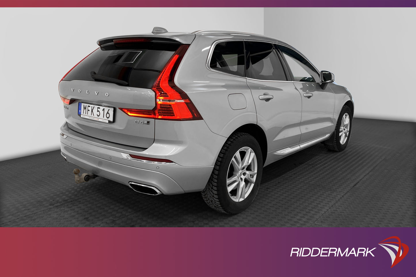 Volvo XC60 D4 AWD Inscription D-värm VOC 360° Pano Navi Drag