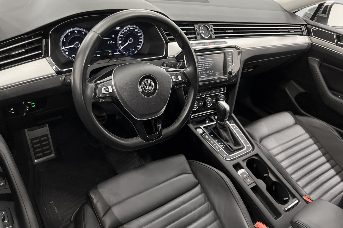 Volkswagen Passat Alltrack 4M Cockpit Dynaudio Värmare Skinn