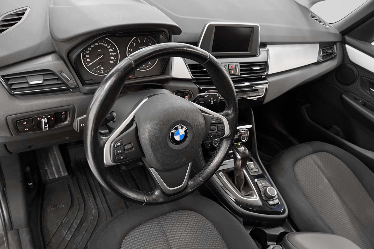 BMW 218i 136hk 7-Sits Bkamera Farthållare Drag 0.48L/Mil