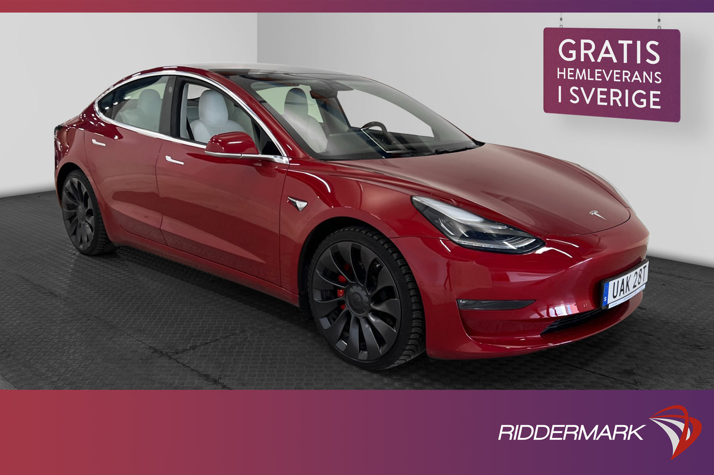 Tesla Model 3 Performance AWD 510hk Svensksåld Uppgradera AP