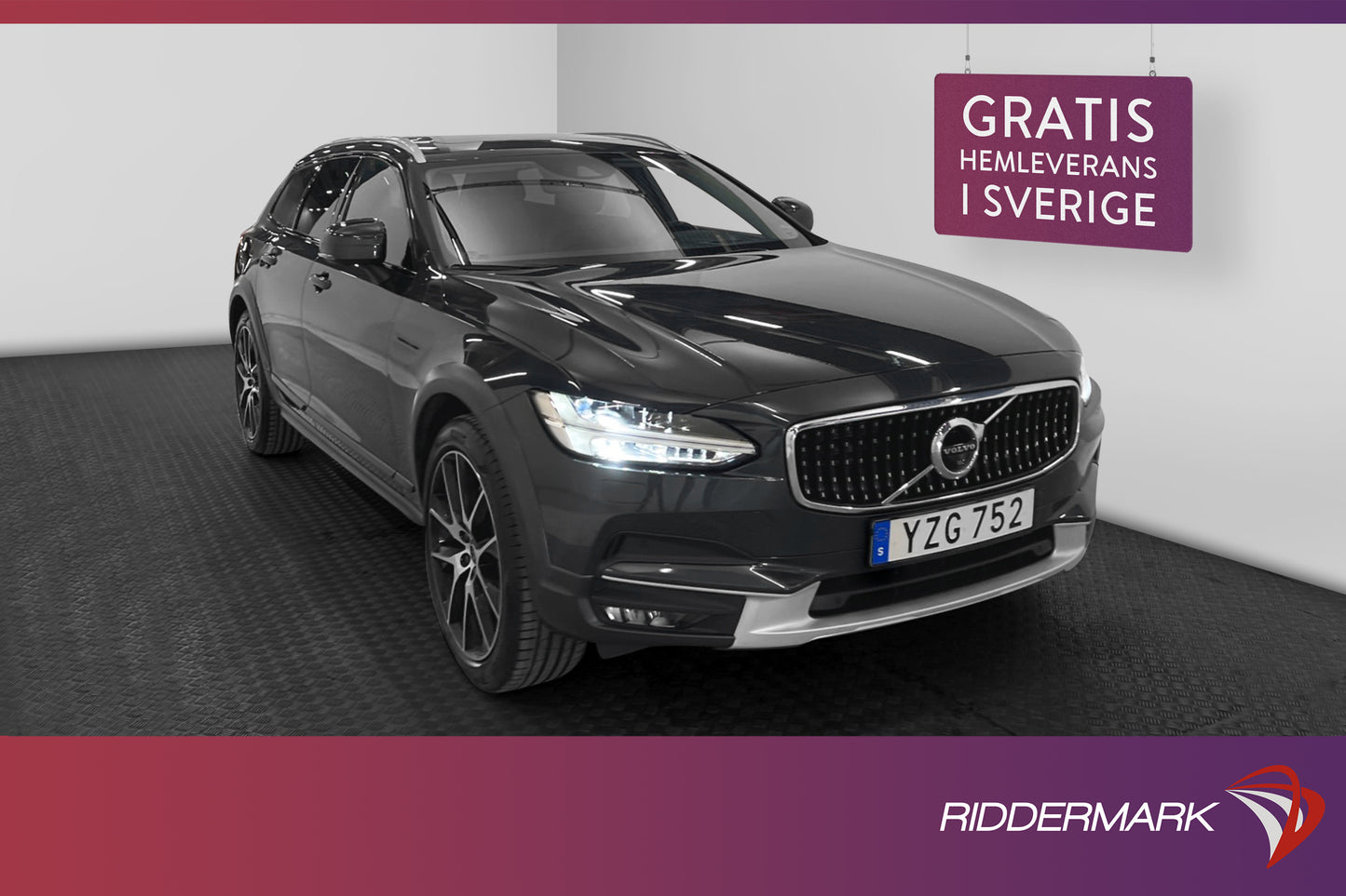 Volvo V90 Cross Country D5 PRO Pano HUD Skinn Navi 360° VOC