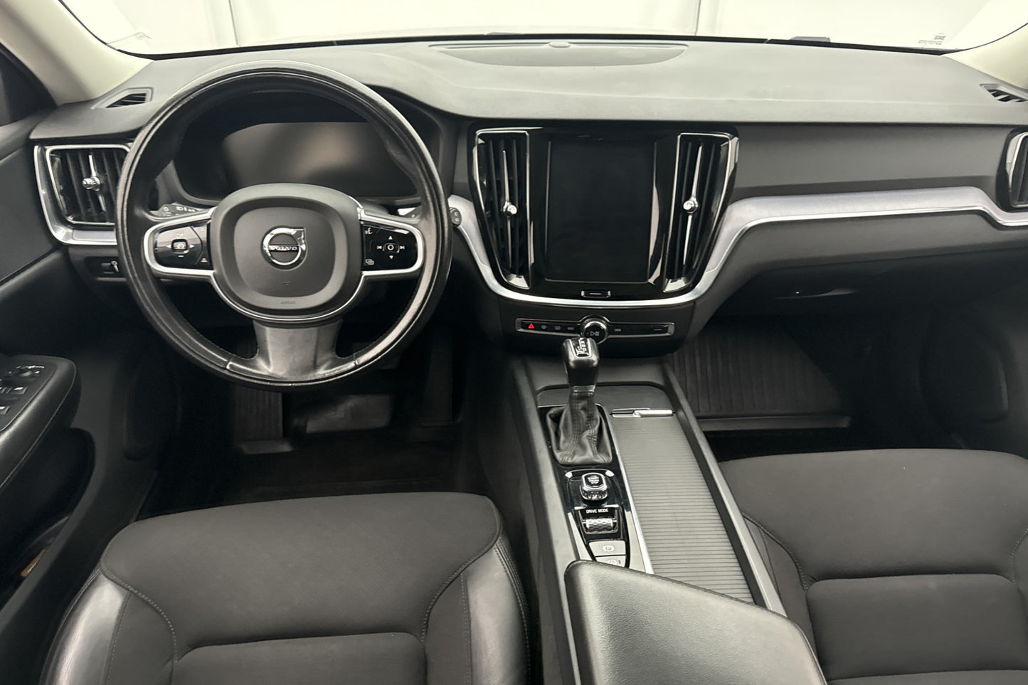 Volvo V60 D4 AWD Momentum VOC Värmare Sensorer Drag Välserv