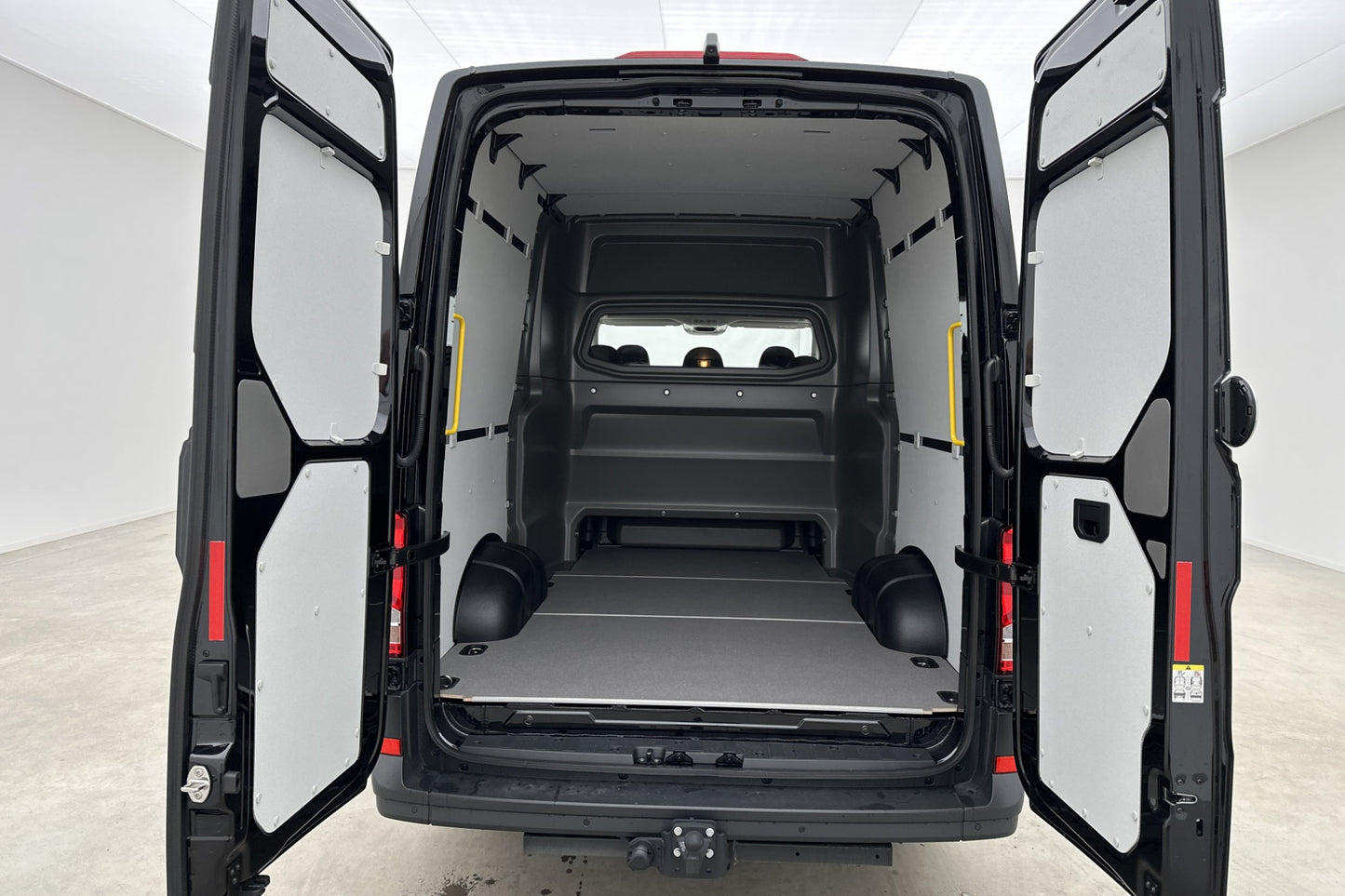 Volkswagen Crafter Kombi L2H2 4M Värm Drag Moms LEVERANSKLAR