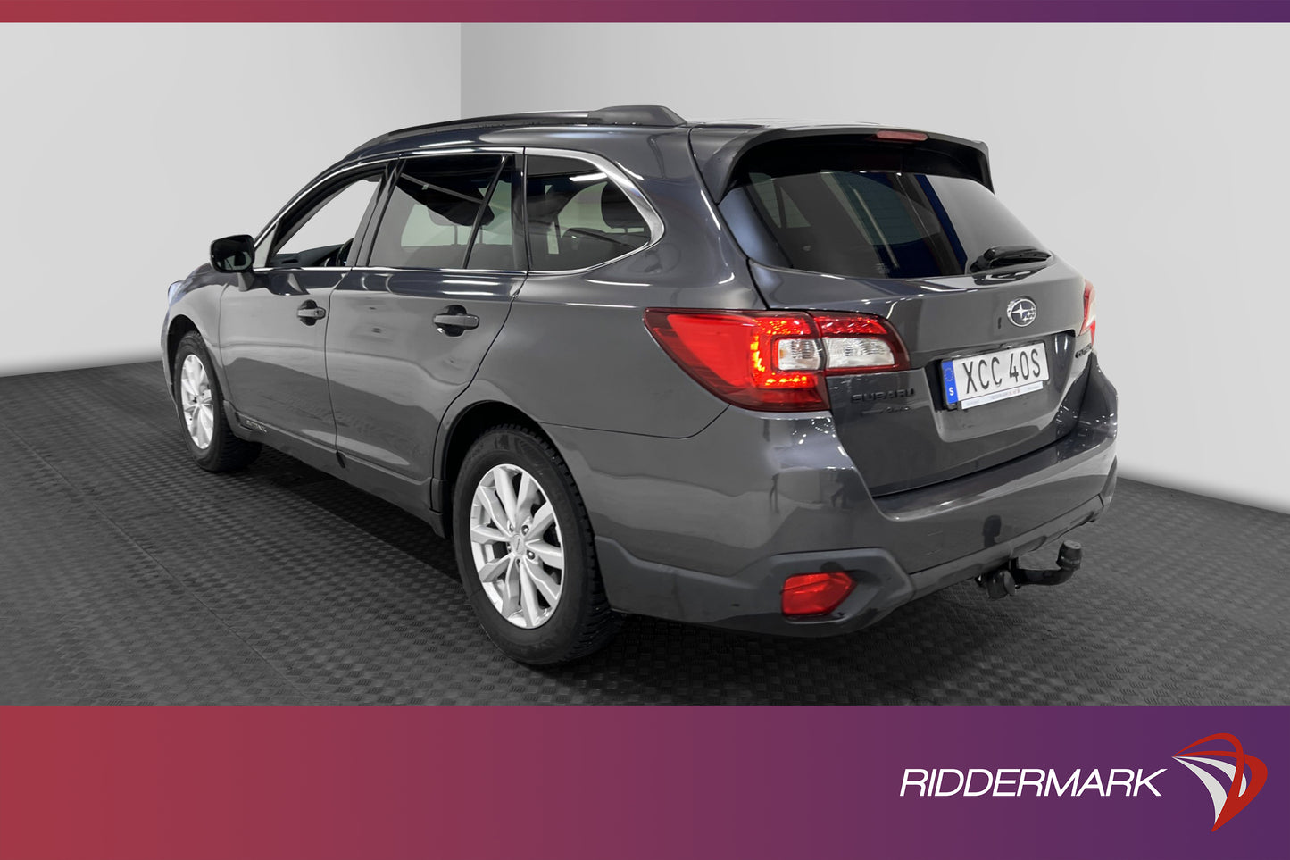 Subaru Outback 2.5 175hk 4WD Summit T-Lucka H/K B-Kamera