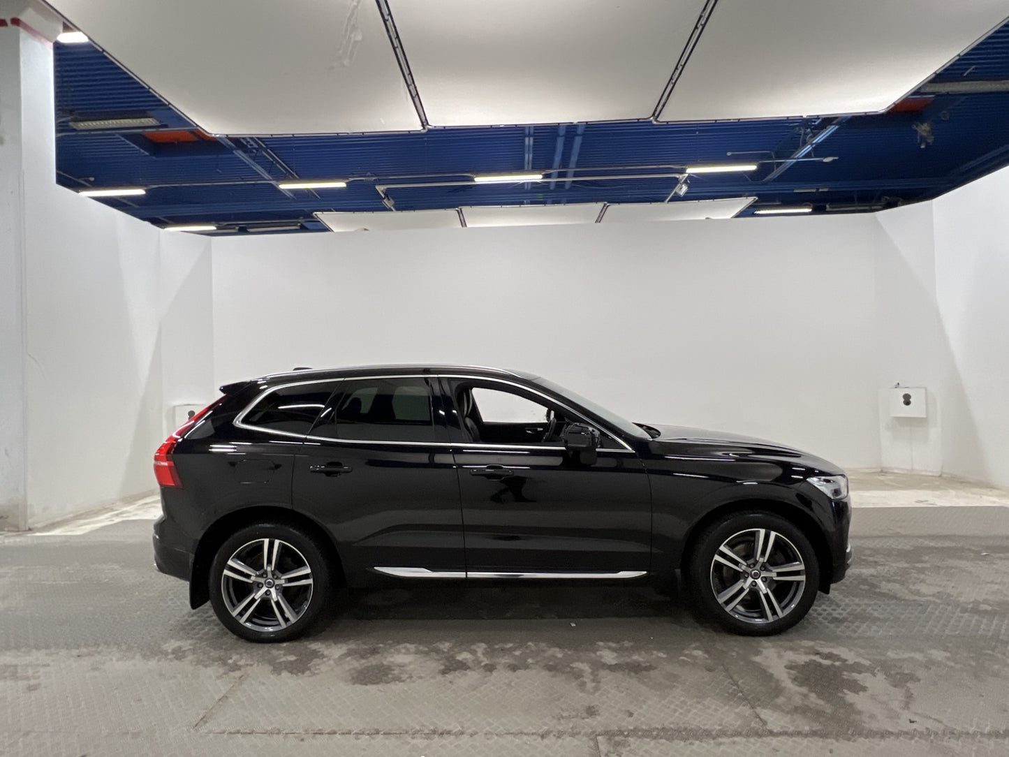 Volvo XC60 Recharge T8 AWD 392kr Inscription Panorama Drag