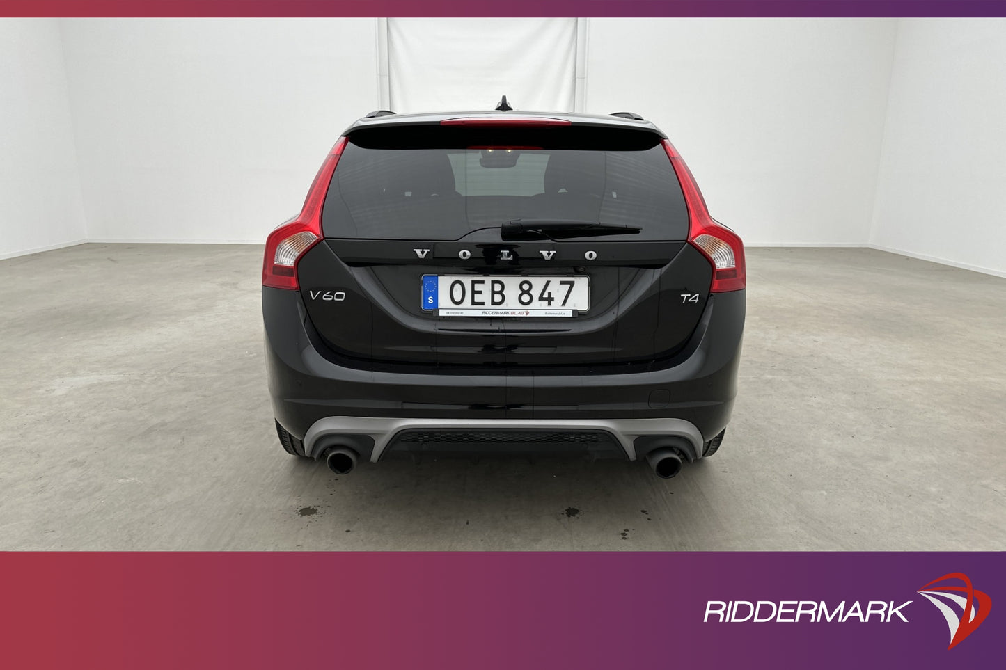 Volvo V60 T4 190hk R-Design Bkamera VOC P-Värm Nyservad BLIS