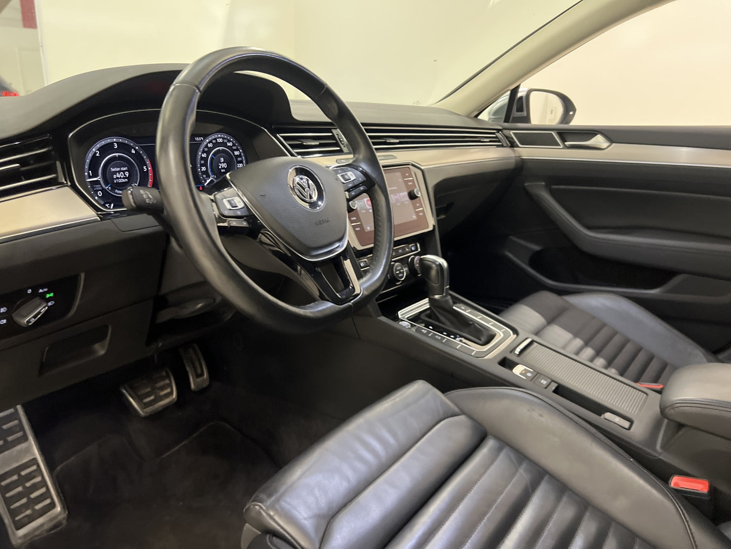 Volkswagen Passat Alltrack 4M Executive Cockpit D-värm MOMS