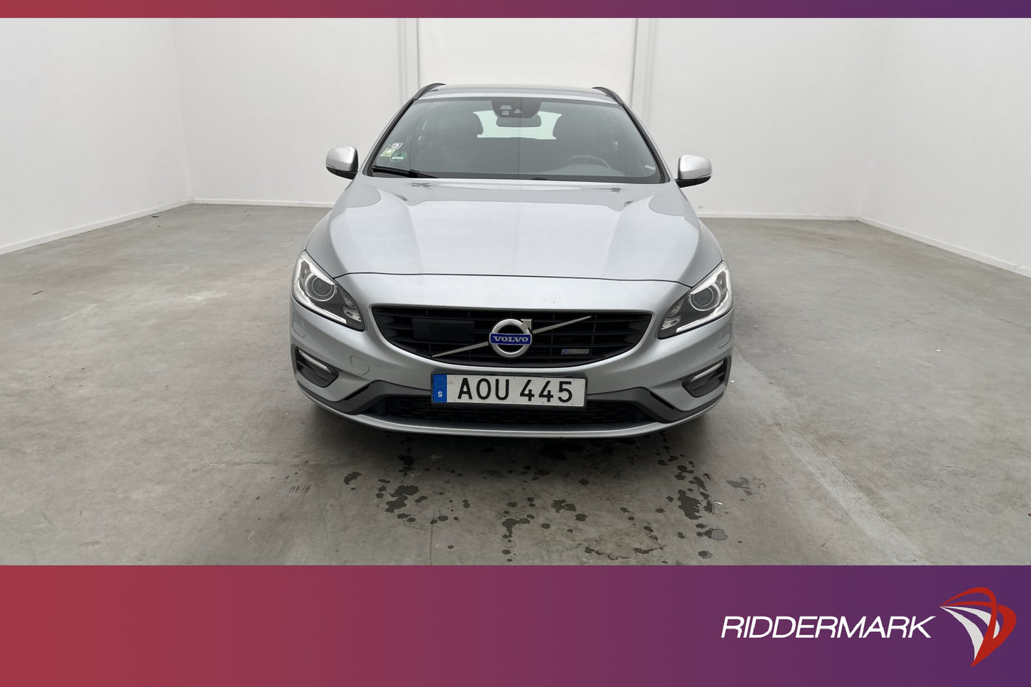 Volvo V60 D4 181hk R-Design Värmare Navi Sensorer BLIS Drag