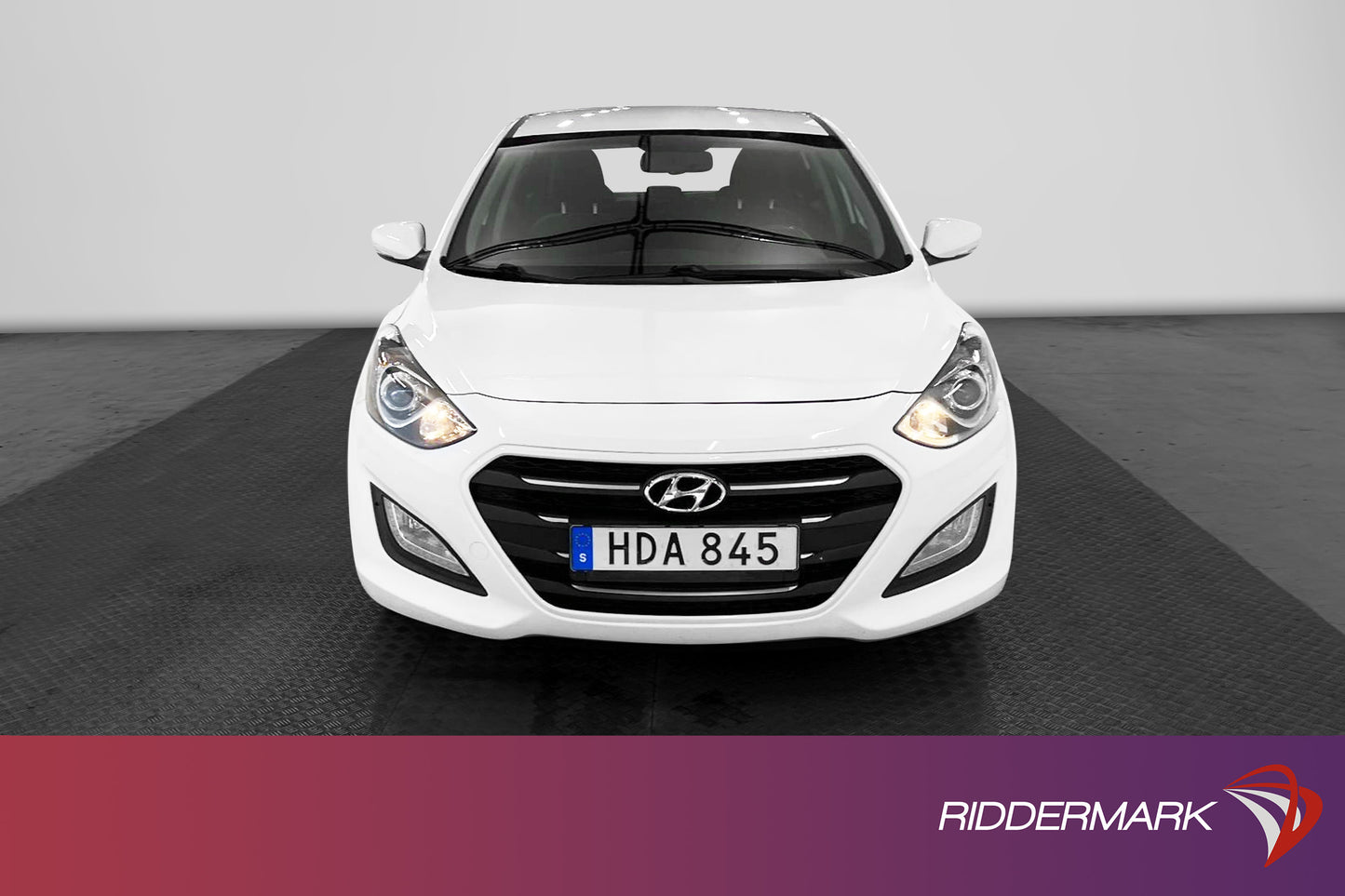 Hyundai i30 1.6 GDI 135hk Rattvärme P-sensor Drag Euro 6