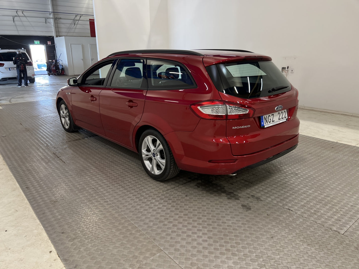 Ford Mondeo TDCi Halvskinn Farthållare Ny Servad 0.38l/mil