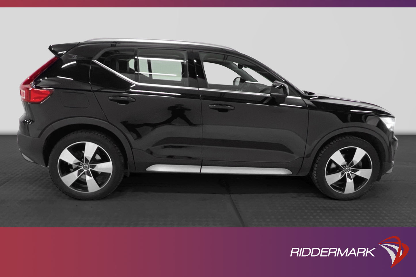 Volvo XC40 T4 AWD 190hk Inscription Pano Skinn Kamera Drag