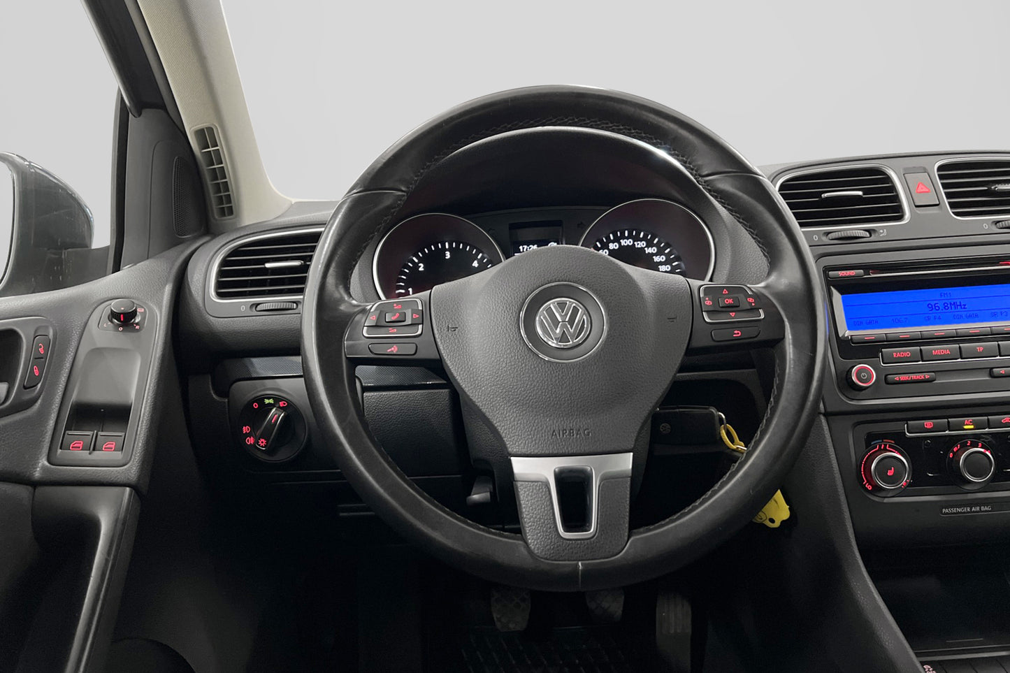 Volkswagen Golf 1.6 TDI 105hk Nyservad Dragkrok 0,35L/mil