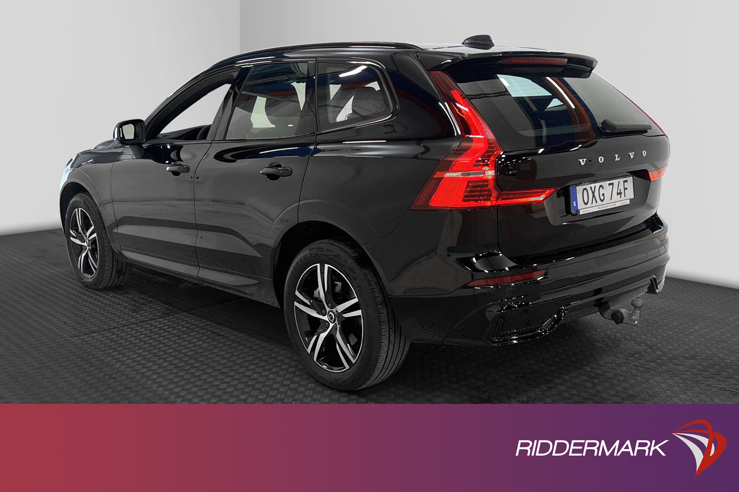 Volvo XC60 B5 AWD 235hk H&K Navi Pano D-värm VOC