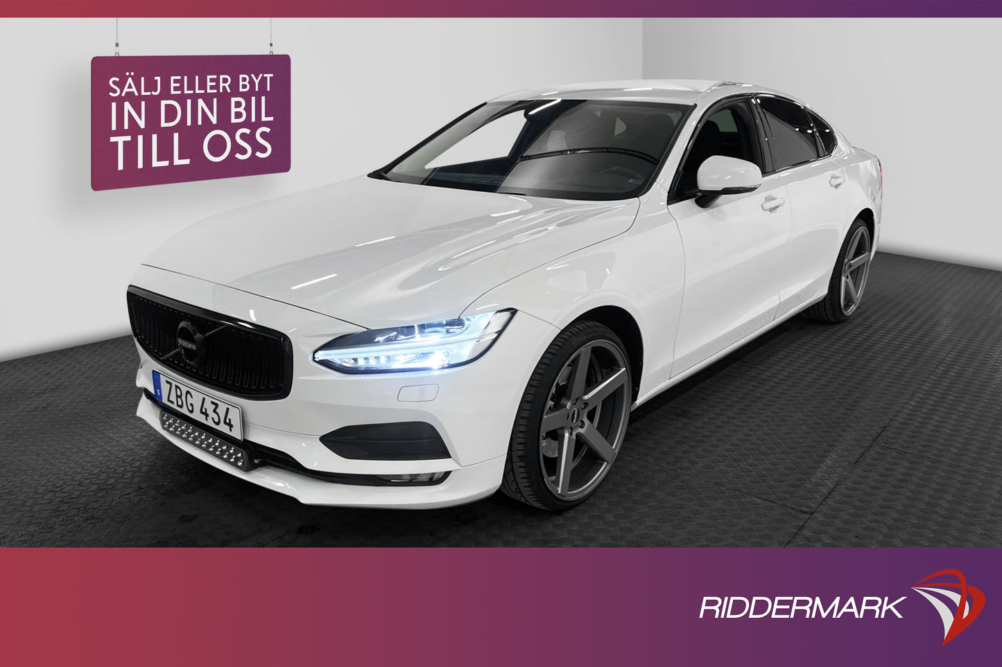 Volvo S90 D3 150hk Momentum Adv Edt Navi D-Värm H-skinn VOC