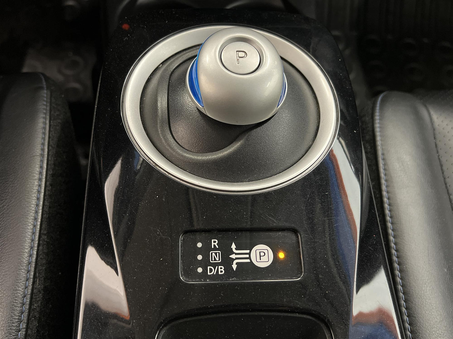 Nissan Leaf 24kWh Tekna 360° BOSE Skinn Navigation