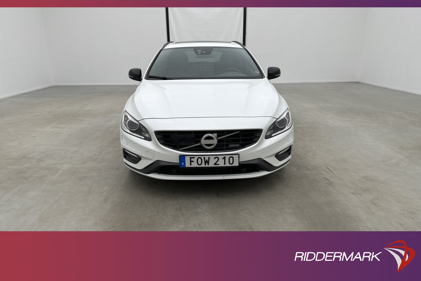 Volvo V60 T6 304hk AWD R-Design Taklucka Skinn Navi Polestar