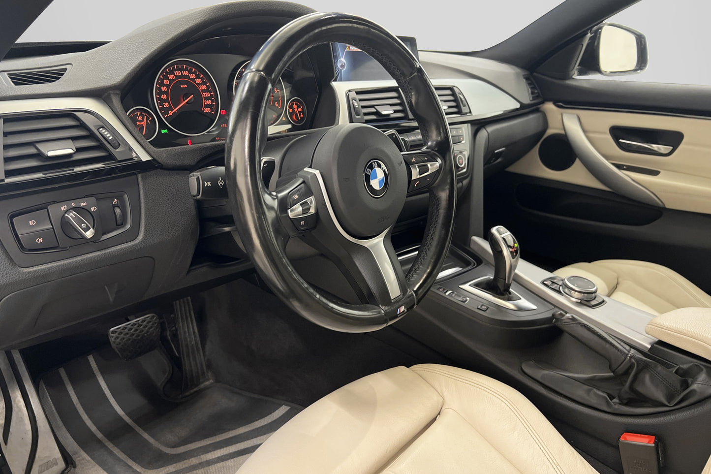 BMW 420d xDrive GC 190hk M Sport Navi Drag Skinn Välservad