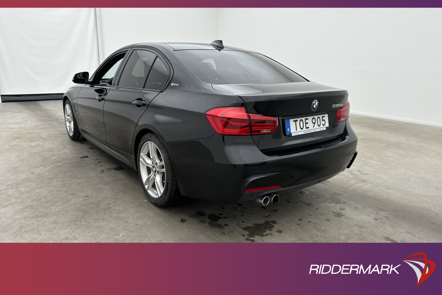 BMW 330 e Sedan M Sport HiFi Navi Skinn Sensorer Välservad