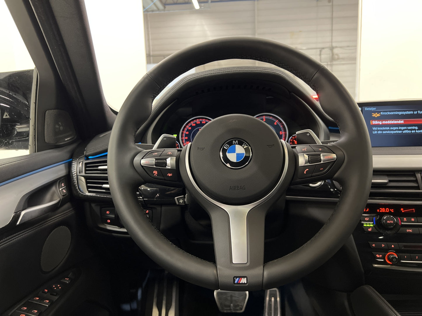 BMW X6 xDrive30d 258hk M Sport D-värm M-värm H/K B-kamera